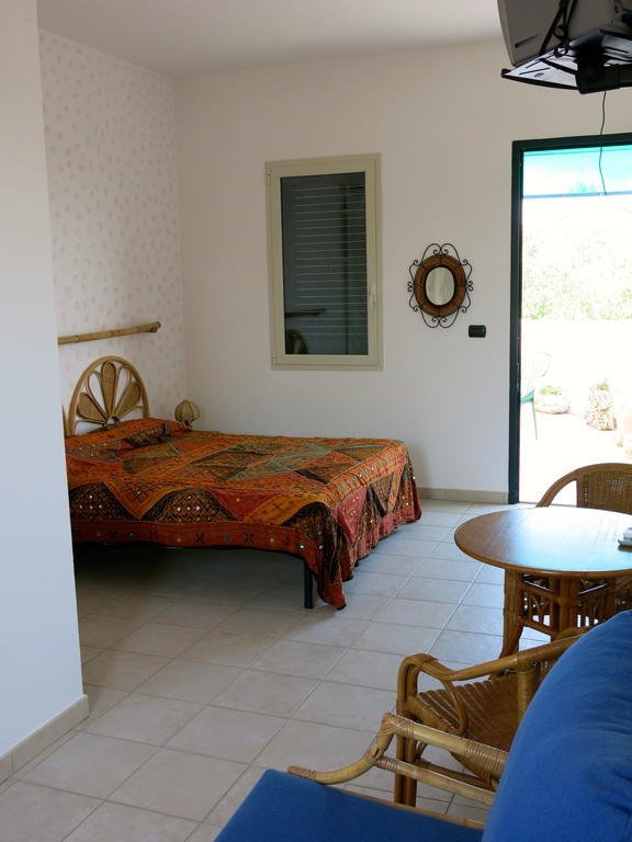 Agriturismo Tenuta Del Morige Galatone Exterior photo